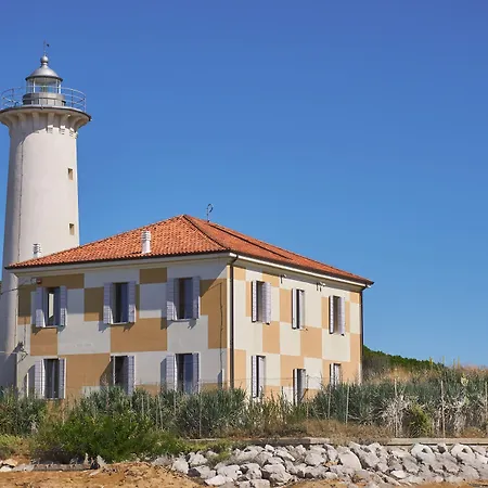 Appartamento Front With Sea View